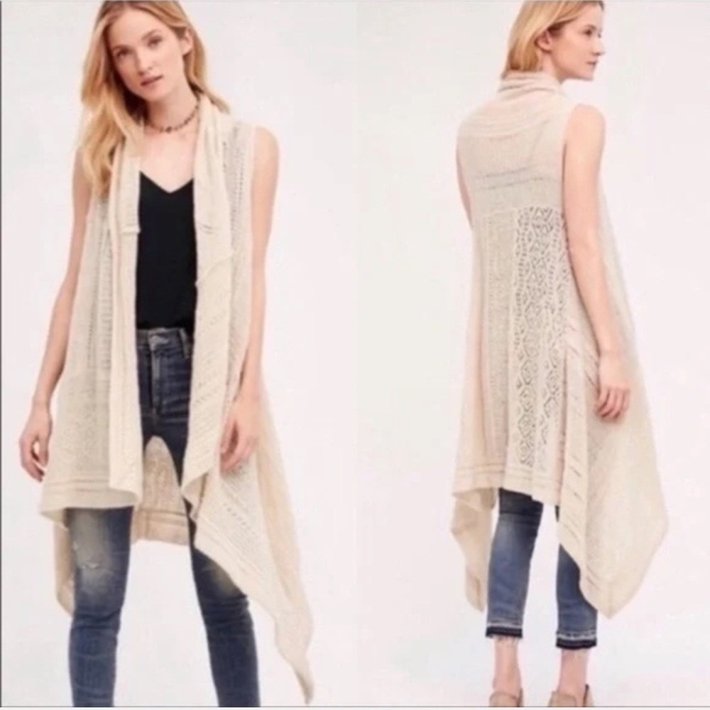 Angel of the North Anthropologie Beige‎ Knit Handkerchief Hem Vest XS/S